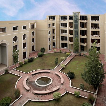 Avari Xpress, Islamabad Rawalpindi Extérieur photo