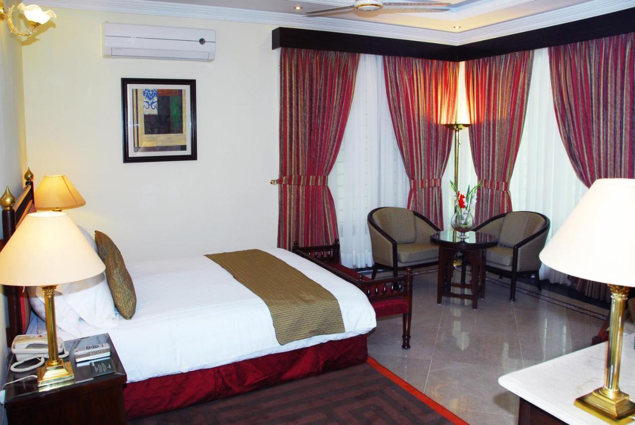 Avari Xpress, Islamabad Rawalpindi Extérieur photo